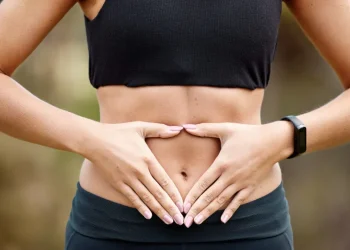 5 hábitos que melhoram a saúde intestinal além da alimentação