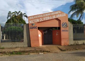 Jaru: Escola Nilton de Oliveira completa cinco dias sem energia e alunos enfrentam calor intenso em salas de aula