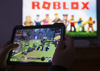 Senate kids’ safety probe targets Roblox gaming platform