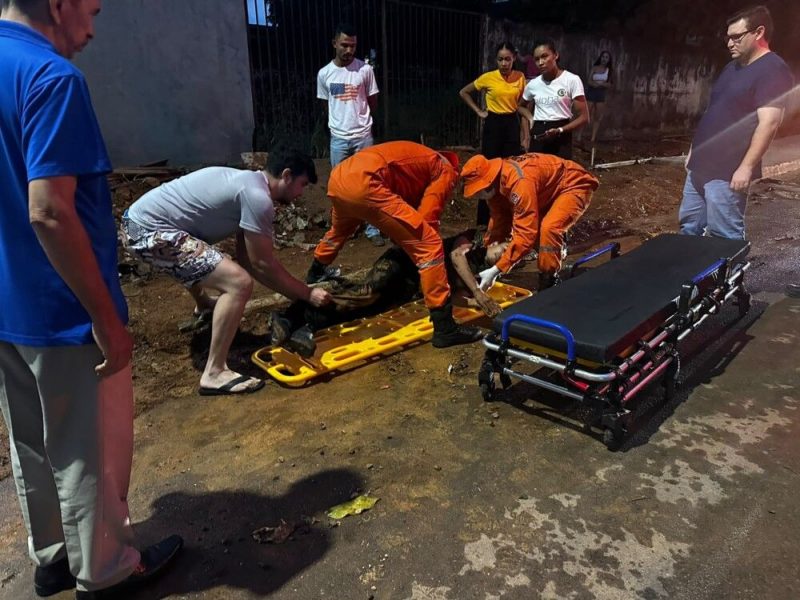 Jaru: Motociclista fica ferido em colisão no cruzamento da Rio de Janeiro com Adolpho Rohl