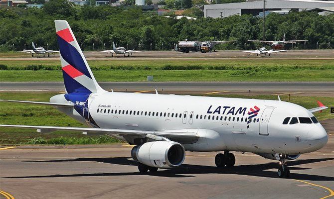 Jaru: Justiça condena companhia aérea a indenizar adolescente de 15 anos impedido de embarcar