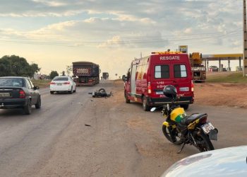 Jaru: Motociclistas colidem na entrada do Jardim Primavera