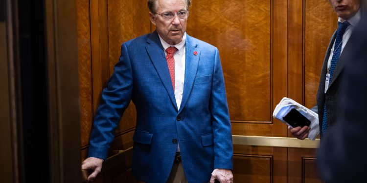 Rand Paul anula o projeto de lei ‘kill switch’ da IA ​​de Kennedy