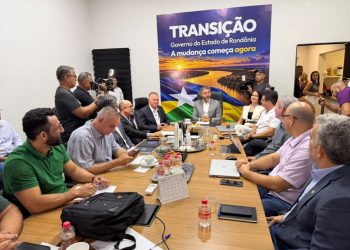 Marcos Rogério reúne equipe de transição e orienta diagnóstico para garantir continuidade dos serviços públicos