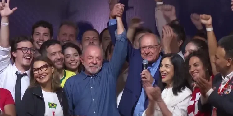 Lula terá maioria no STF e tribunal como aliado em embates com Congresso