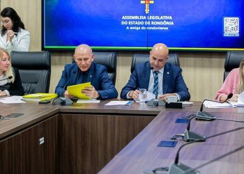 Orçamento de Rondônia ultrapassa R$ 20 bilhões e atinge marca histórica para 2027 A informação foi destacada pelo deputado estadual Ezequiel Neiva (PL), presidente da Comissão de Finanças da Assembleia.