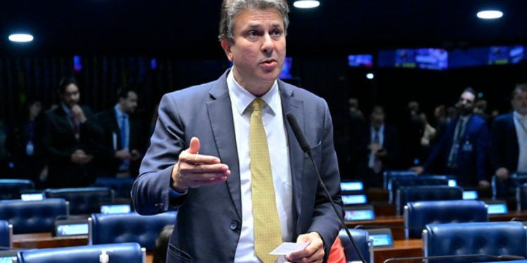 PT tentou criar factoide com PEC da Segurança