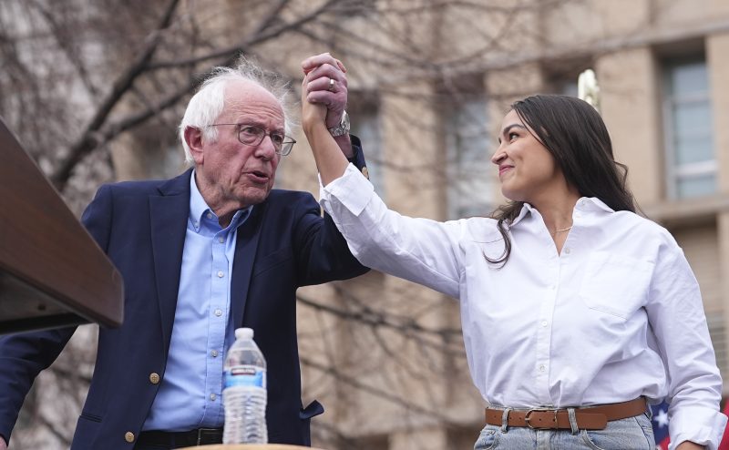 Sanders, AOC, Merkley propõem projeto de lei para proibir câmeras Flock