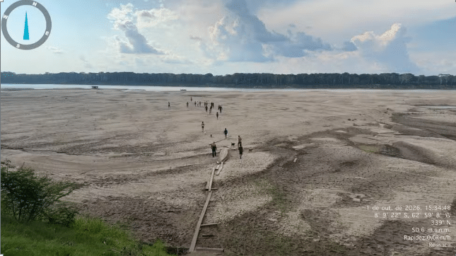 Rio Madeira vira ‘deserto’ de areia e Porto Velho entra em estado de emergência