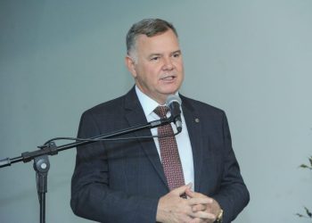 Mosquini tem mais de 100 mil votos à frente do segundo colocado para a Câmara Federal