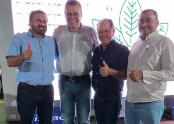 Pedro Fernandes acompanha palestra sobre os desafios do agro moderno em Ariquemes